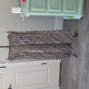 Trendy Snakeskin Satin Midi Skirt Know One Cares